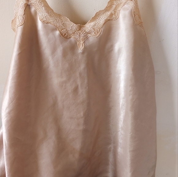 Marta Flano Other - Satin Camisole Shell Top Chemise Marta Flano. Size 36 Heavyweight